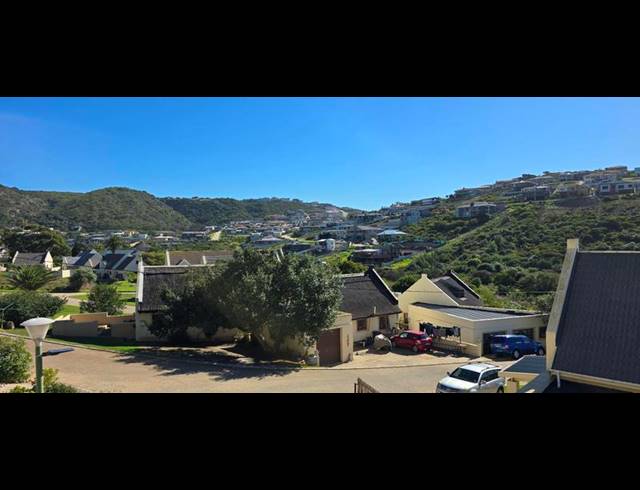 LAND FOR SALE IN VAKANSIEPLAAS